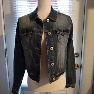 COPY - Maurices jean jacket. Size M. Gently loved.